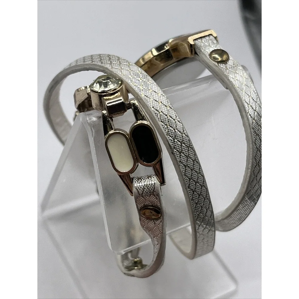 Duoya Swiss Made Women's Quartz Watch Wrap Band White‎ Dial- New Battery